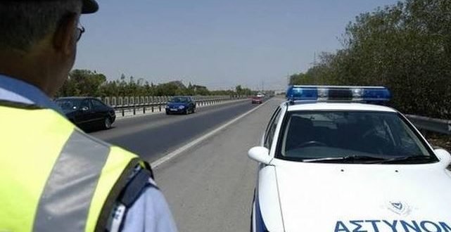 Полиция Кипра задержала троих пьяных водителей после аварий в Никосии и Фамагусте