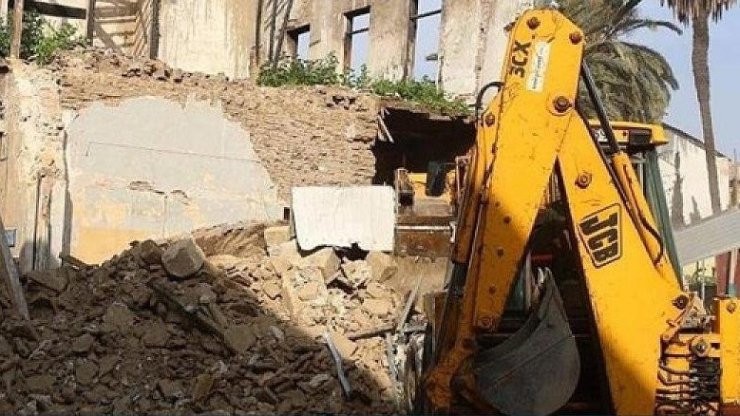 В Ларнаке снесли два аварийных дома, признали опасной многоэтажку и расселили 40 жильцов