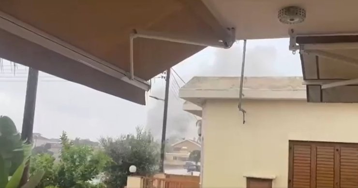 Молния вызвала пожар в доме семьи в Авгору, муниципалитет оплатил им три дня в отеле