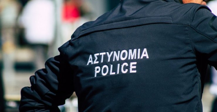 На Кипре задержан полицейский и иностранцы с активами на 420 тысяч евро и автопарком
