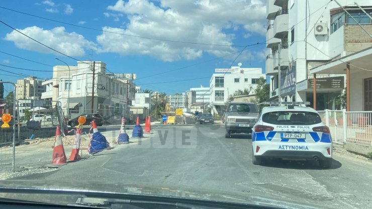 Грузовик повредил электропровода в Никосии, один дом остался без света 29 сентября