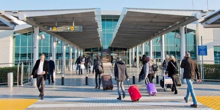 На Кипре задержали пару с крупной партией наркотиков, спрятанных в сувенирах и сладостях